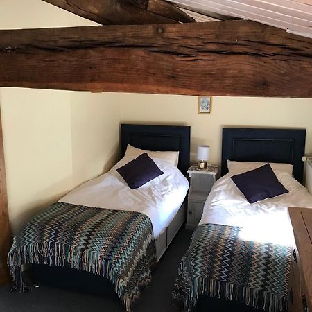 Papillons B&B - Beauty, Comfort And Peace 25 Mins From Puy Du Fou Montournais Exteriör bild